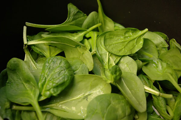Why you Should Always Wash your Spinach